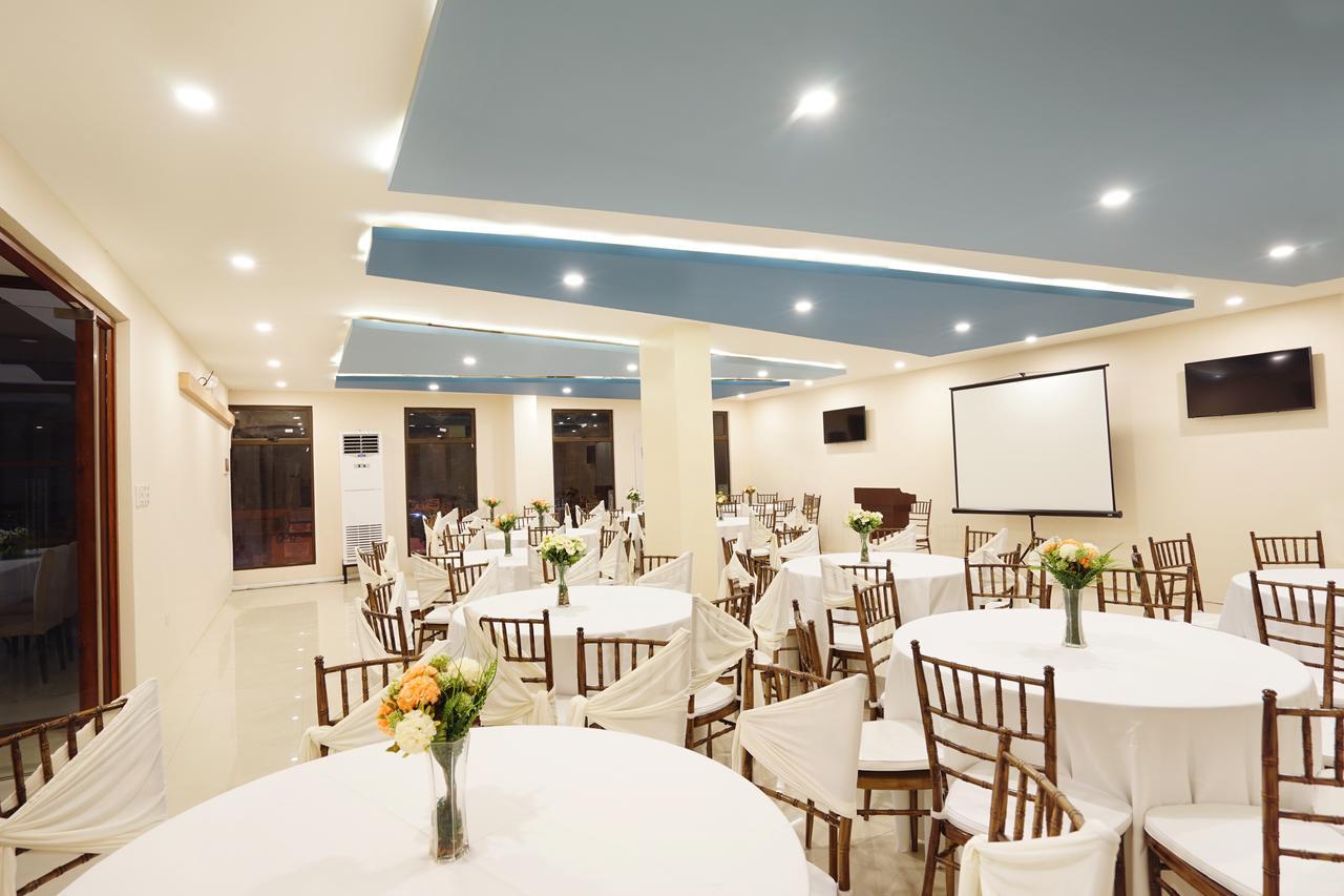 Baypark Hotel Calbayog Exterior photo