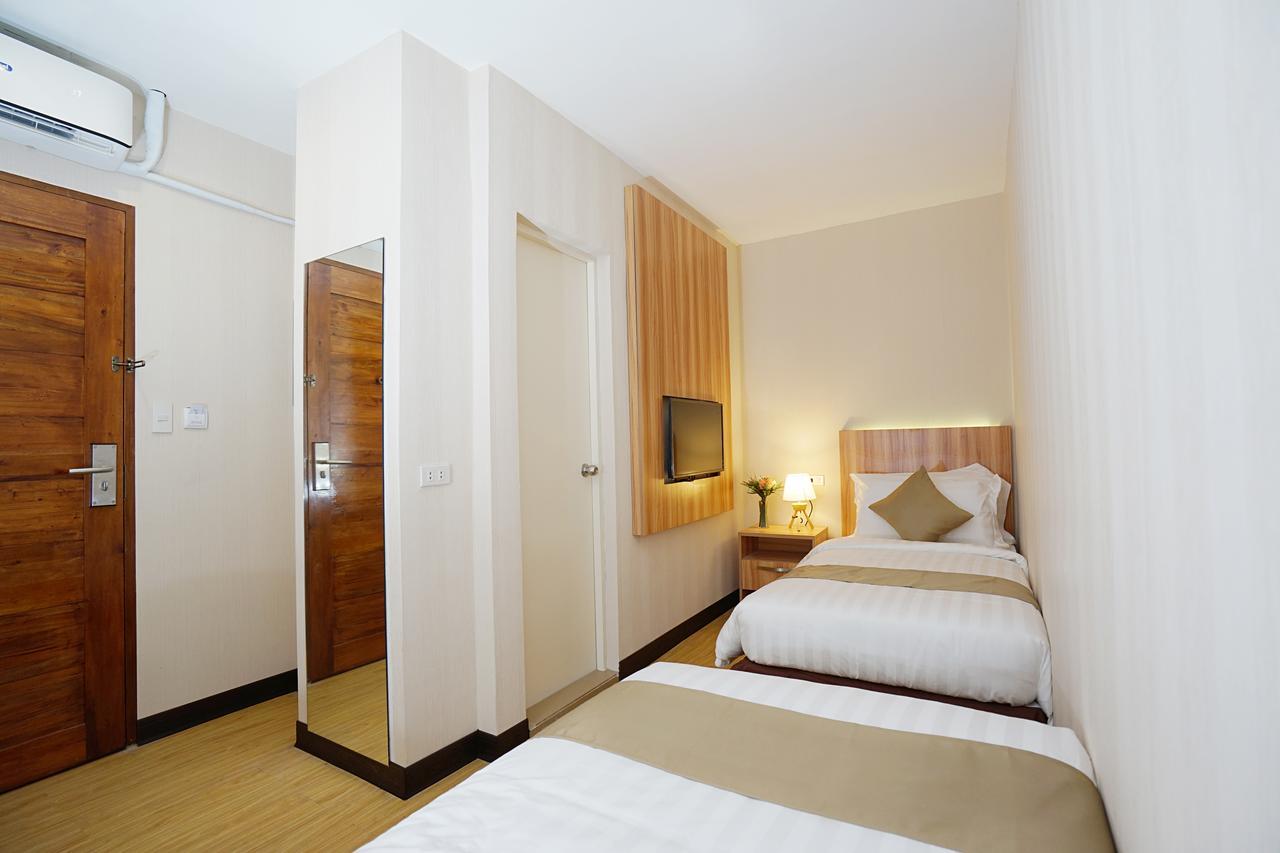Baypark Hotel Calbayog Exterior photo