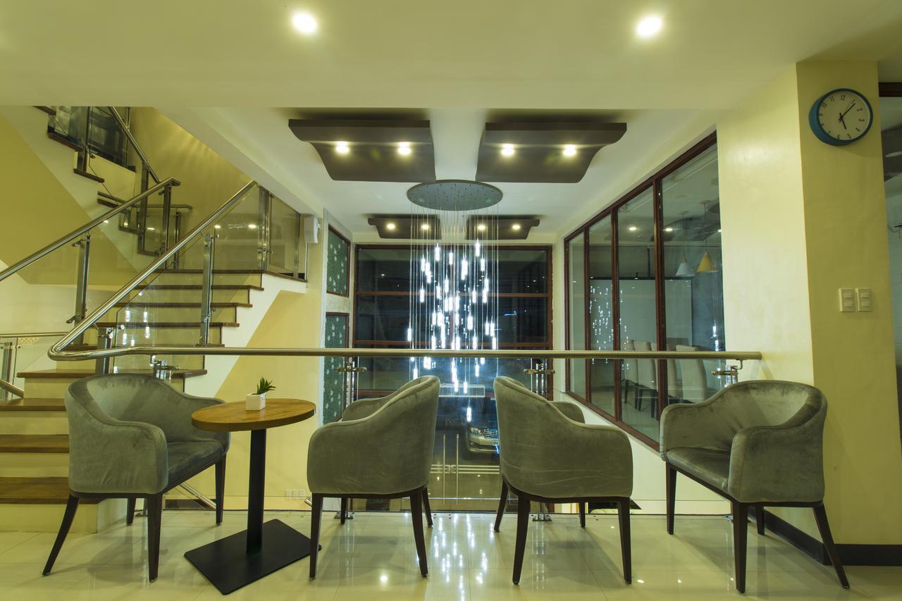 Baypark Hotel Calbayog Exterior photo